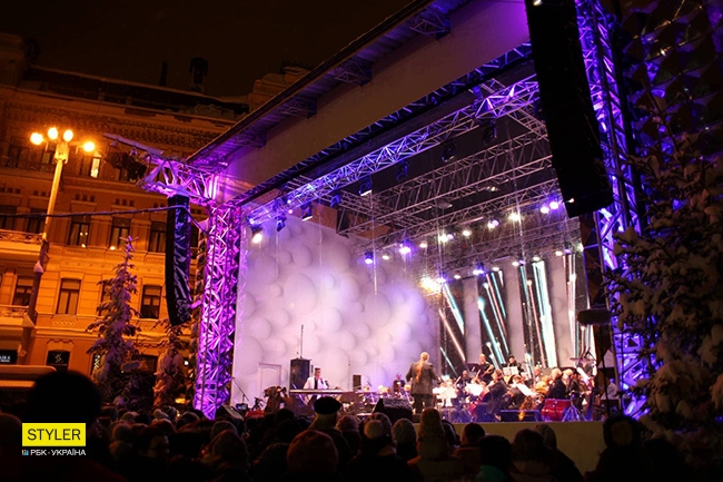 Открытие елки в Киеве: появились впечатляющие фото новогодней красавицы (фоторепортаж)