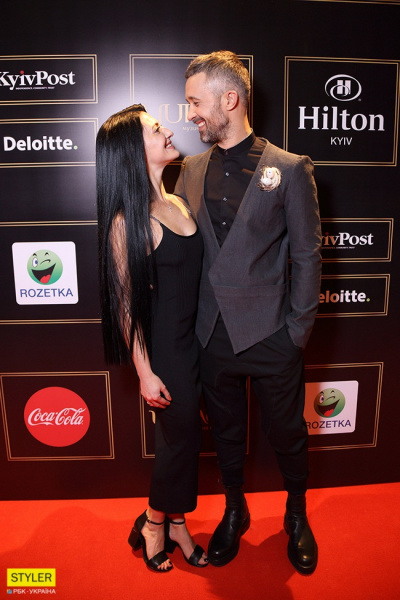 YUNA 2018: фоторепортаж с красной дорожки музыкальной премии