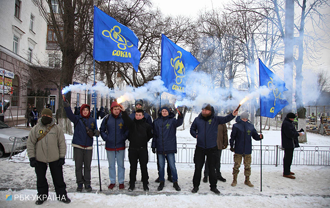 Как в Киеве активисты протестовали против выборов президента в РФ: яркий фоторепортаж