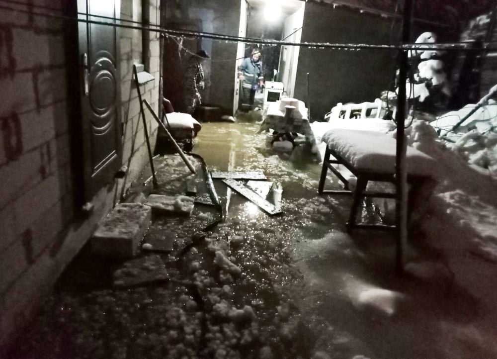 Снігова буря під Одесою: відео та фото порятунку українців зі снігових пасток