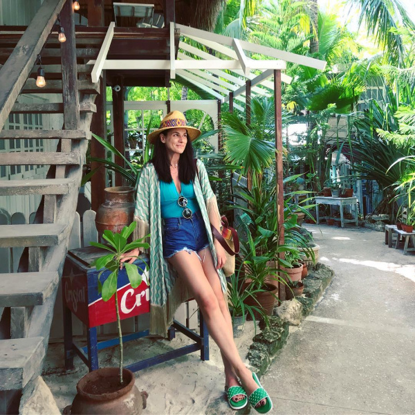 Евротури і релакс по-турецьки: де і як проводять "майовку" українські зірки (фото)