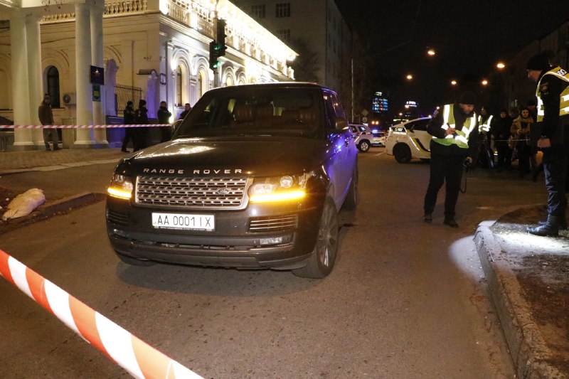 Ухилився і куля потрапила в дитину: нові подробиці замаху на депутата у Києві