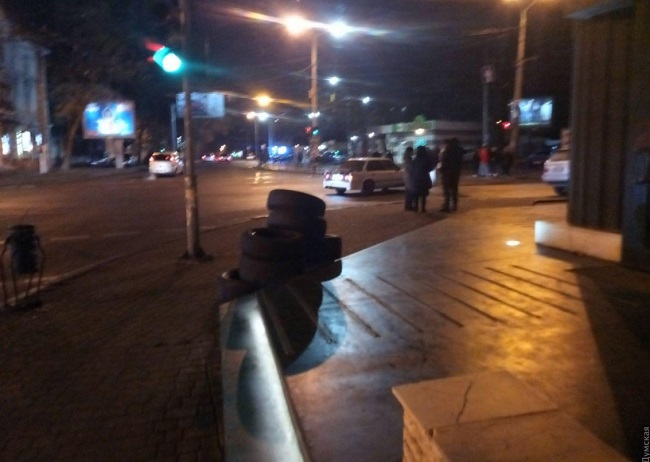 Пожежа - показуха: в Одесі розгромили клуб після концерту російської зірки