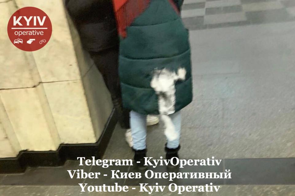 В метро Киева произошло ЧП на эскалаторе: не успела вовремя встать