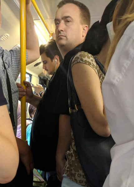 У Києві прямо в маршрутці "засікли" збоченця (відео)