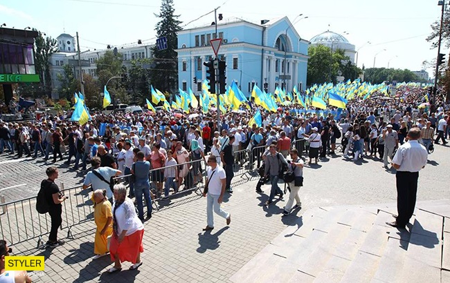 Крестный ход УПЦ КП в Киеве: яркий фоторепортаж с мероприятия