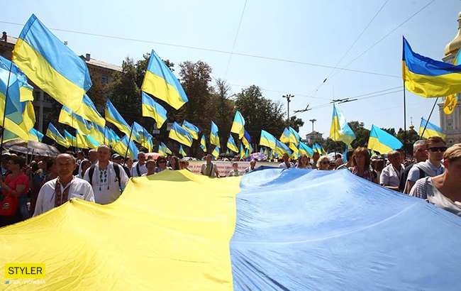 Крестный ход УПЦ КП в Киеве: яркий фоторепортаж с мероприятия