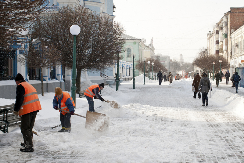 Суми накрив потужний снігопад (фото)