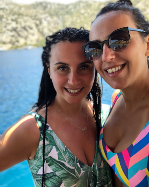 "Моя любов і підтримка": Джамала зворушливо привітала сестру з днем народження (фото)