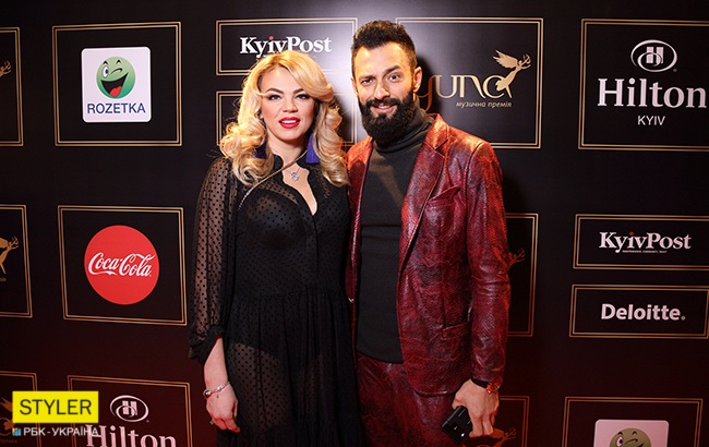 YUNA 2018: фоторепортаж с красной дорожки музыкальной премии