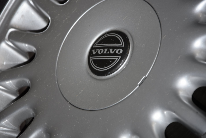 &quot;Килимки зачотні&quot;: в Одесі знайшли раритетний лімузин екс-президента України (фото)