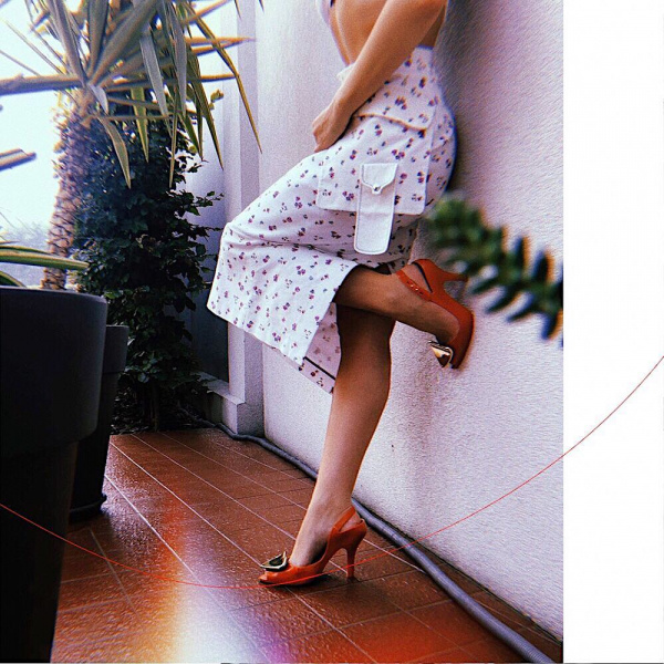 "Лучик света": Тина Кароль снялась в нежной фотосессии (фото)