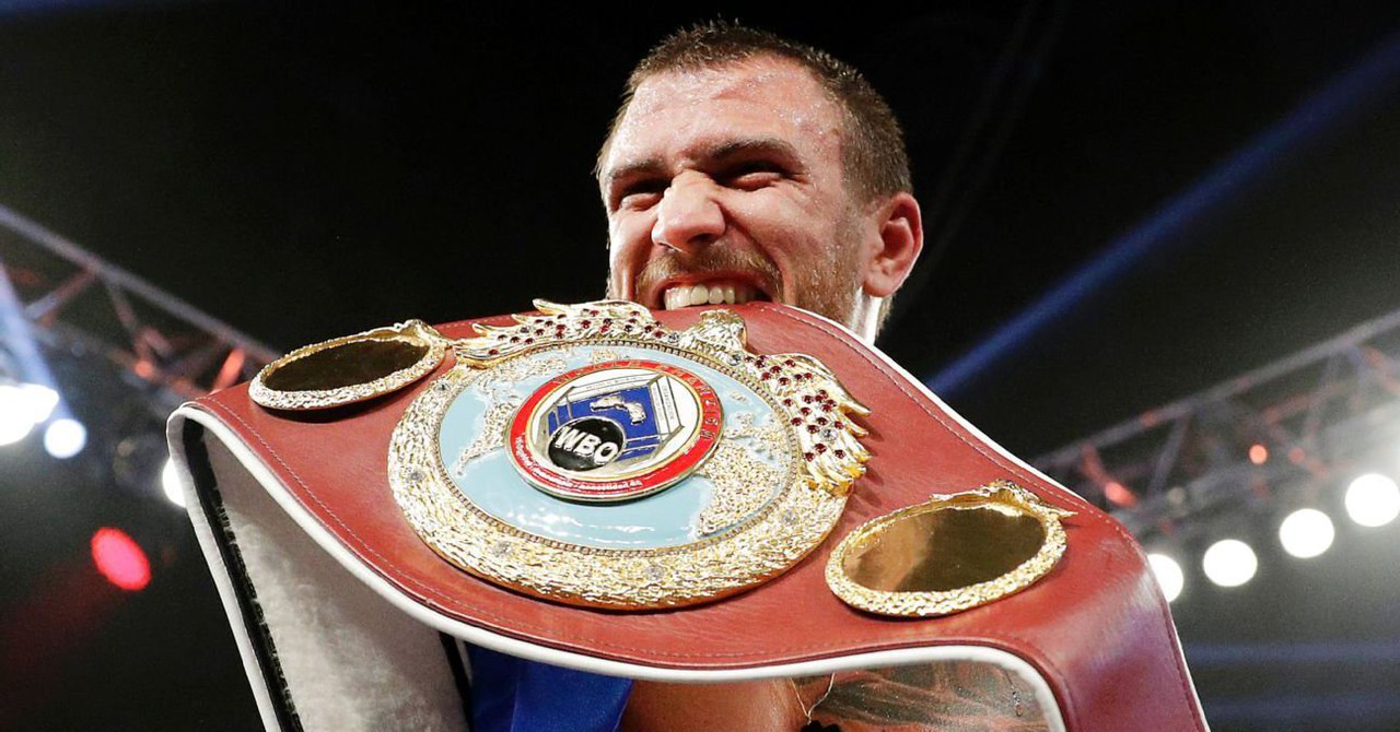 Украинца признали лучшим боксером века