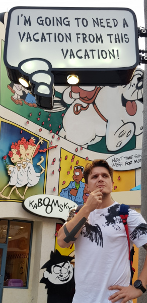 &quot;Ел крокодилов и кормил акул&quot;: как известный украинский ведущий путешествовал по Америке