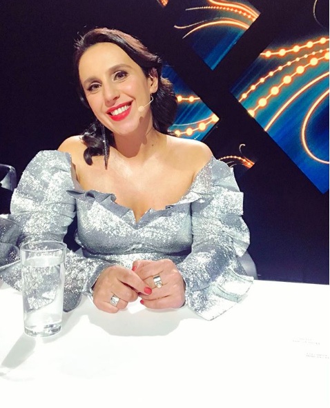 &quot;Світиться від щастя&quot;: Джамала показала кругленький животик (фото)