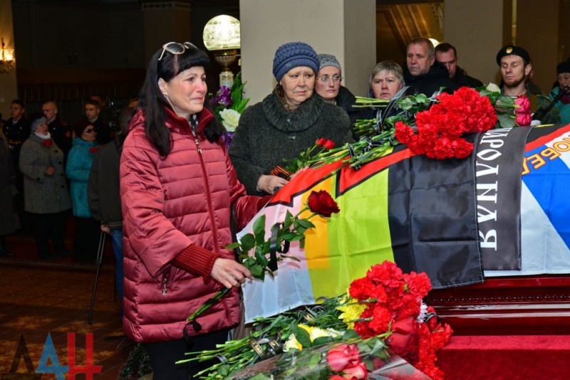 Похорон Мотороли: &quot;ДНР&quot; попрощалися з ватажком бойовиків