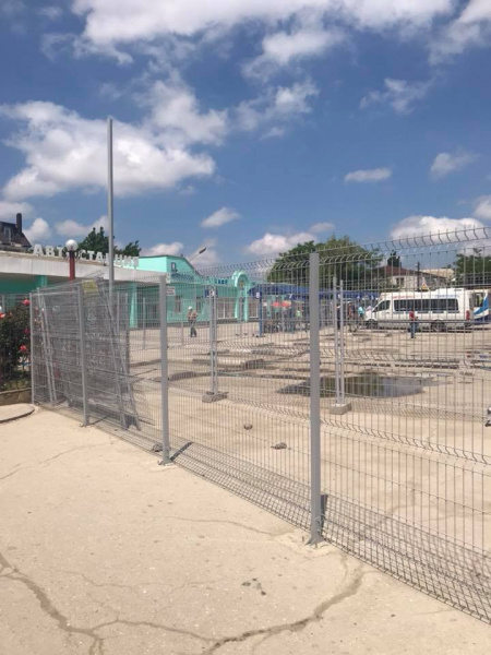 "Зона відчуження": в мережі показали свіжі фото з Криму