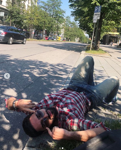 Повалялся: Козловский позволил себе немного вольностей в Германии