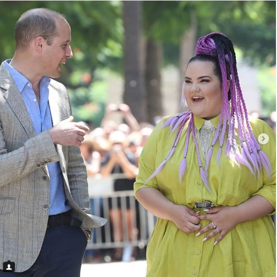 Принц Уильям прогулялся с победительницей Евровидение 2018