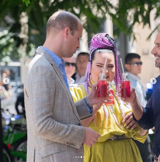 Принц Уильям прогулялся с победительницей Евровидение 2018