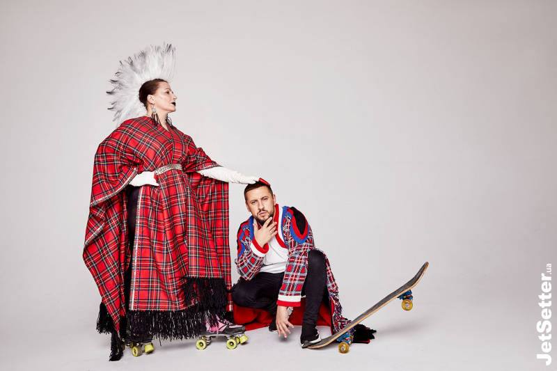 Ирокез и розовые волосы: Нина Матвиенко удивила кардинальным преображением (фото)