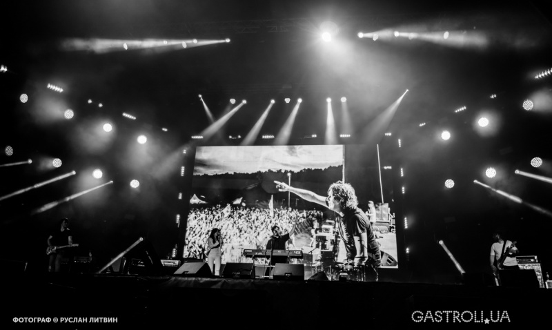 "Атмосфера, люди і пісні - до мурашок": як пройшов грандіозний концерт до 50-річчя Кузьми (фото, відео)