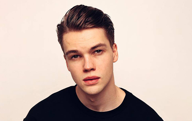 &quot;Бешено благодарен Украине&quot;: фаворит Евровидения 2018 признался, кто помог придумать номер (видео)