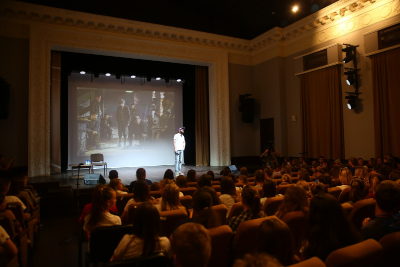 &quot;Испытание для каждого&quot;: Константин Хабенский посетил аннексированный Крым