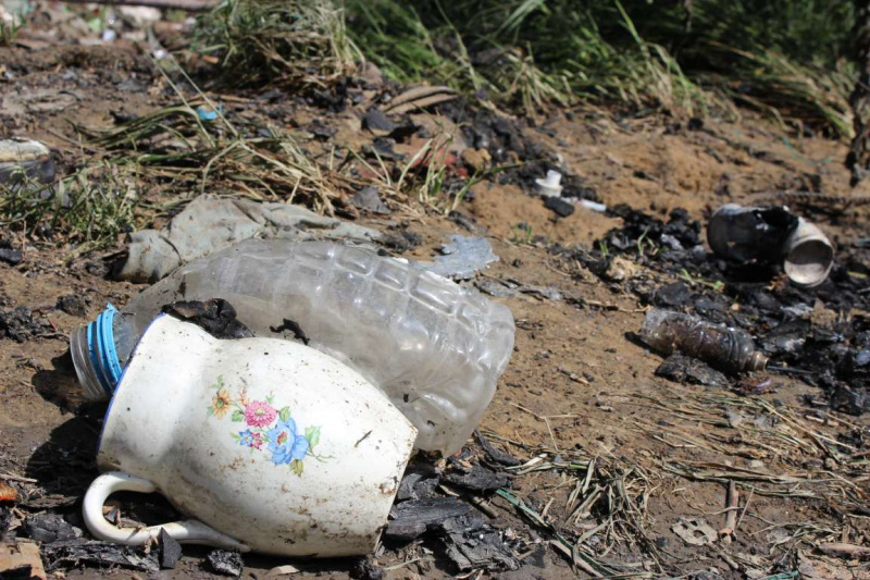 Погром в ромському таборі: знайомі потерпілих звинувачують групу молодиків у масках (фото)