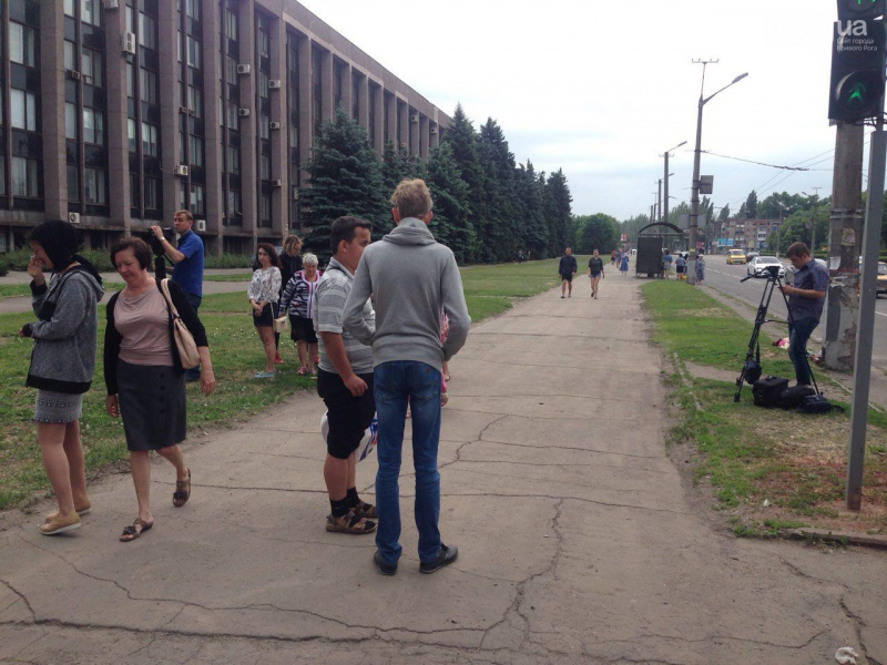 У Кривому Розі вшанували пам'ять 11 загиблих криворіжан у страшній аварії (фото)