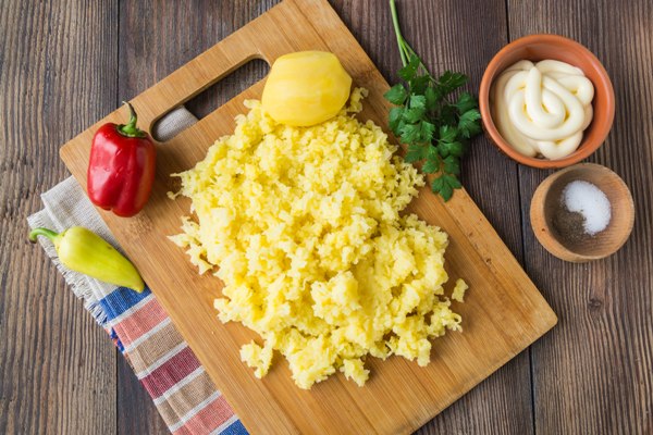 Салаты на Новый год 2017: простые и вкусные рецепты с фото