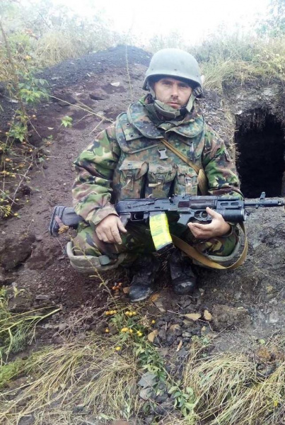 У мережі повідомили про смерть двох українських військових (фото)