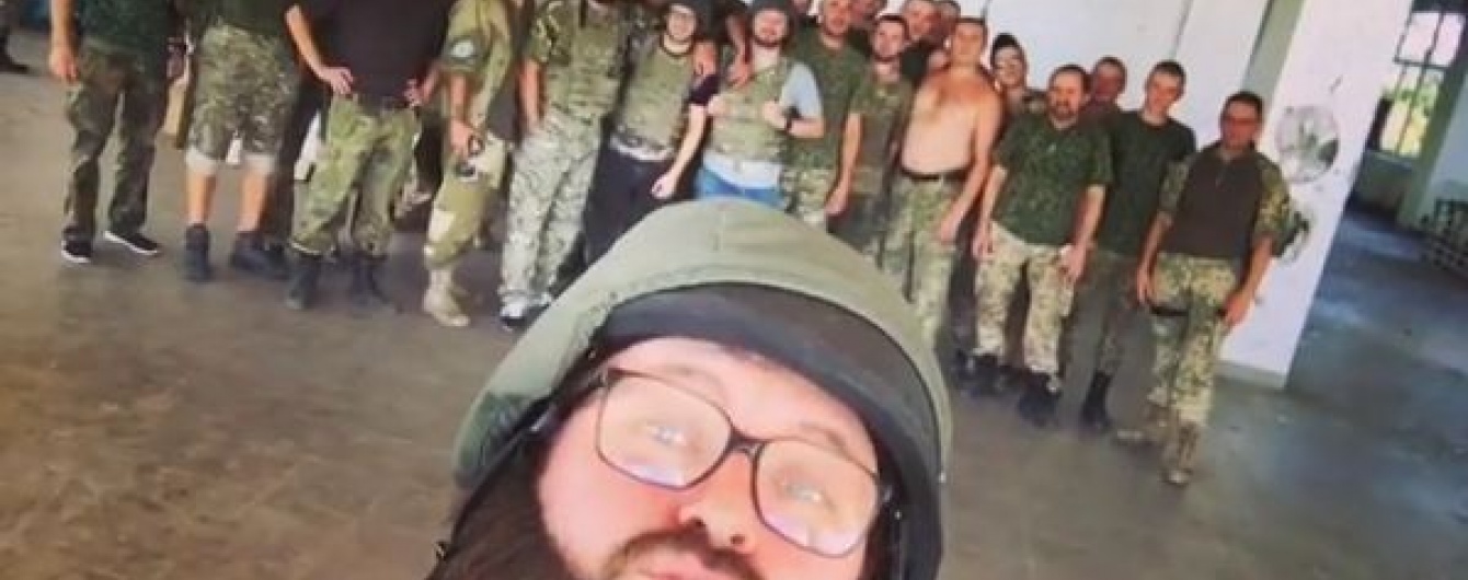 Топ-5 зірок-патріотів: опубліковано рейтинг музикантів, які виступали в зоні АТО в 2016 році