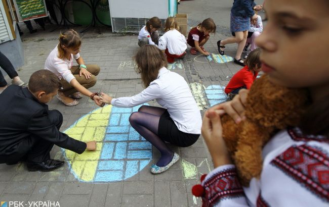 Украинцам существенно увеличивают выплаты: как и где получить деньги