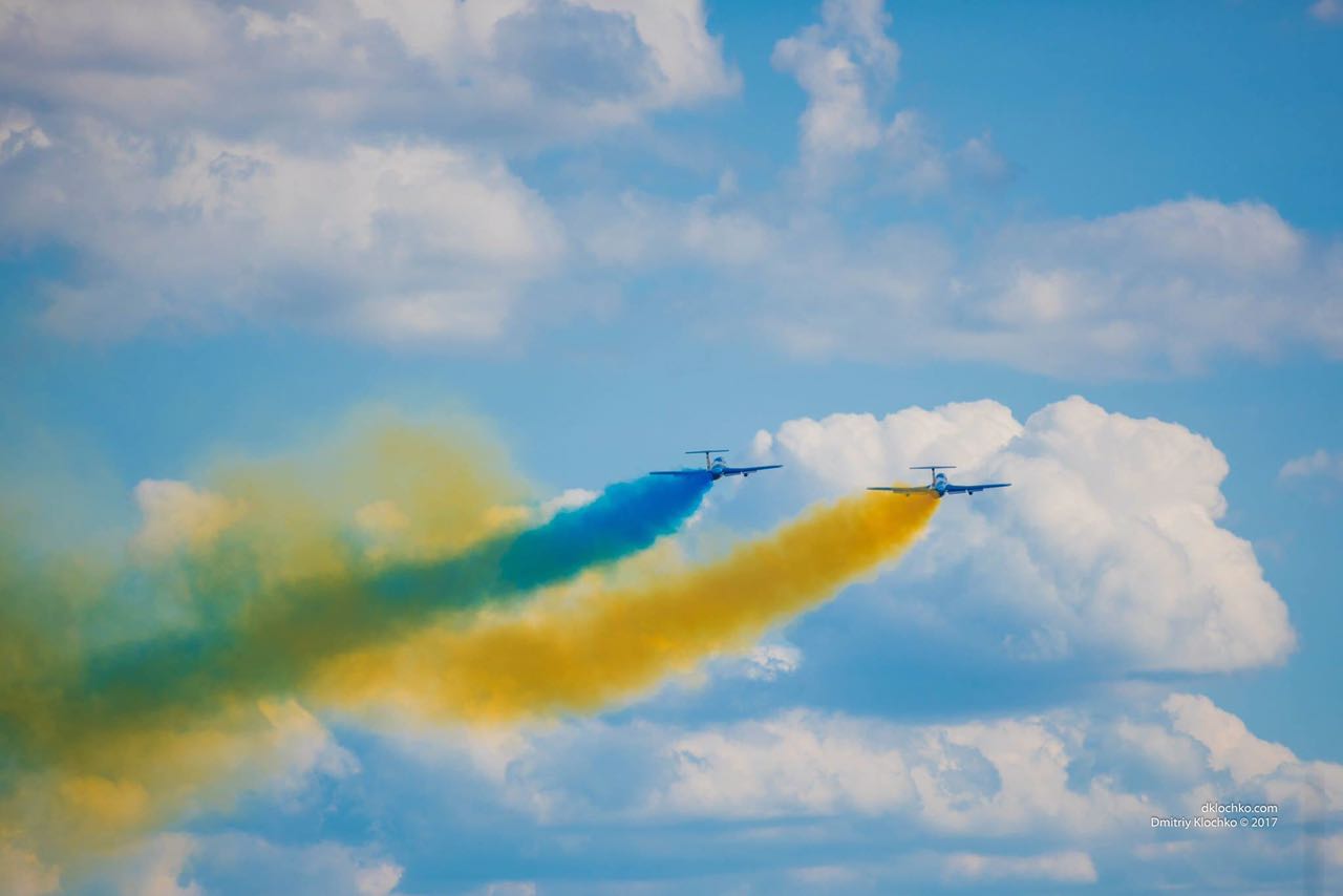 Авиашоу на Днепропетровщине в День Независимости собрало 25 тысяч зрителей - Резниченко