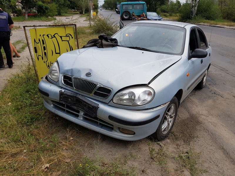 Был сильно пьян: в Днепре водитель спровоцировал аварию (фото)