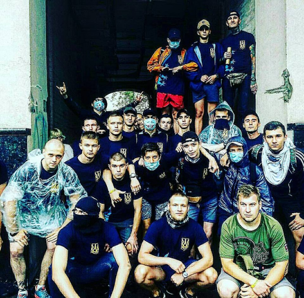 Поклонник Гитлера: сын нардепа Попова оказался активистом националистического движения