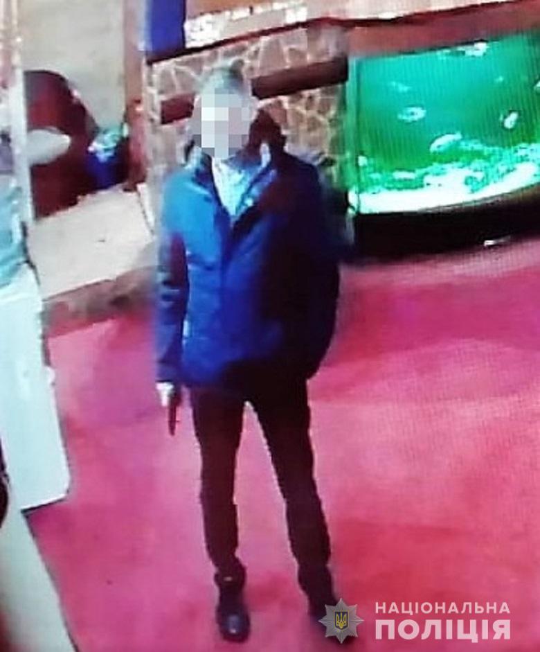 У Києві спіймали грабіжника з іграшковим пістолетом