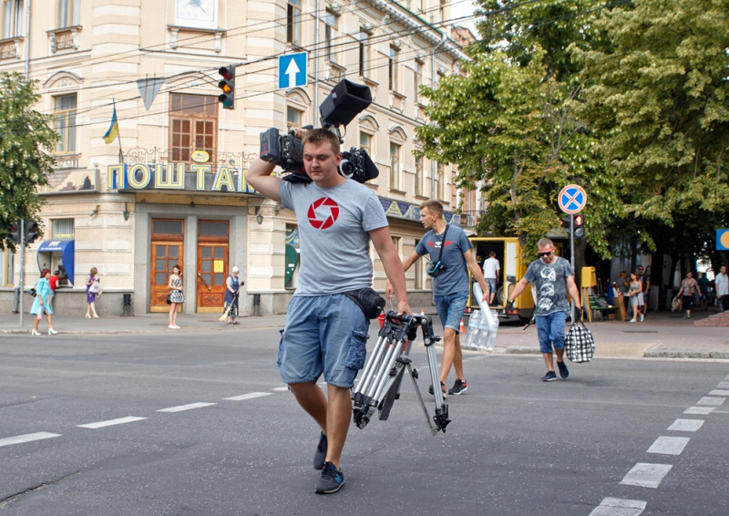 Реальні чиновники, лікарі і бізнесмени: канал "Україна" знімає новий серіал (фото)