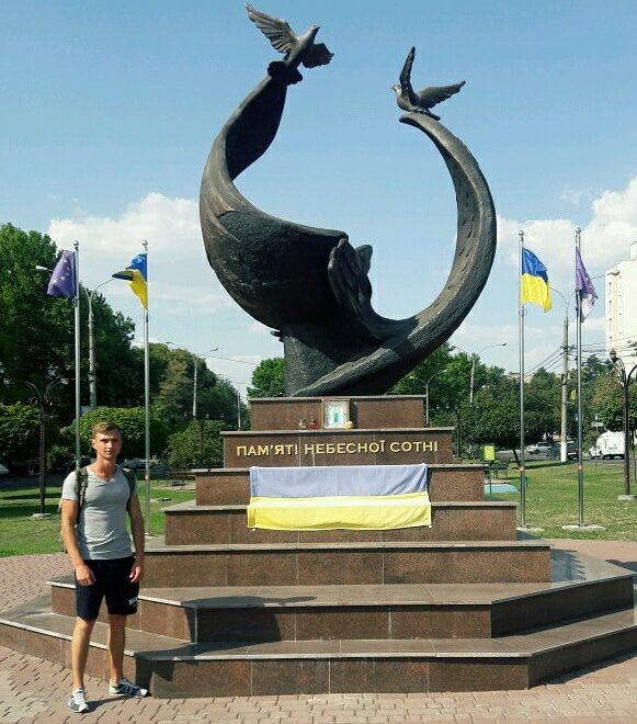 Помоліться за ангела: на Донбасі загинув 21-річний герой (фото)