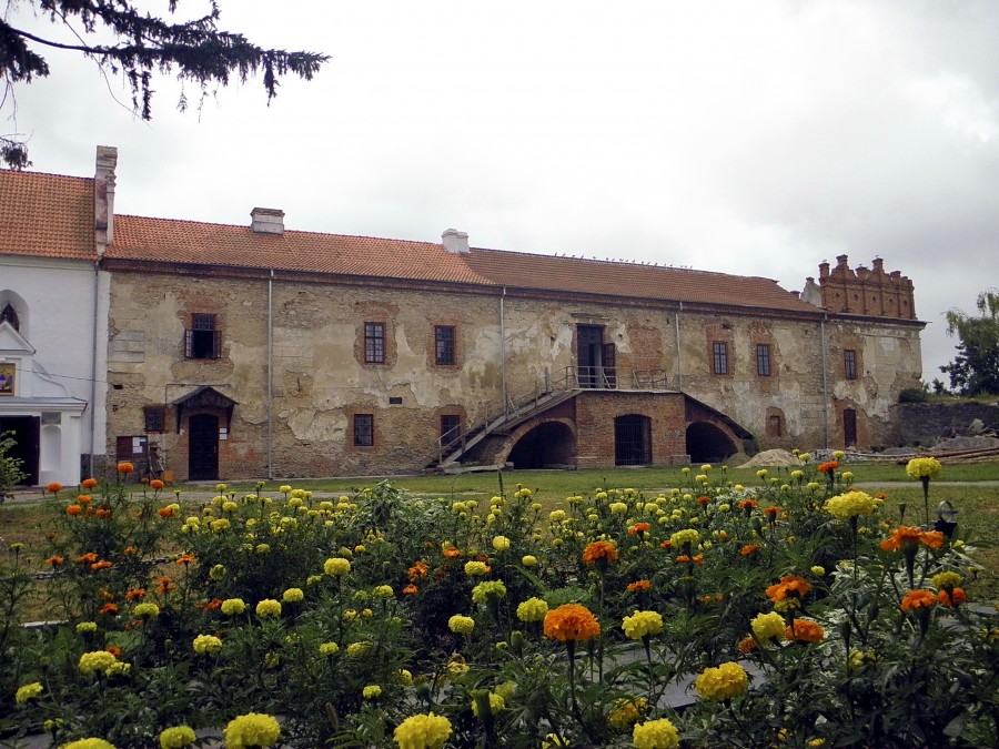 Четыре крепости за уикенд: тур выходного дня из Киева