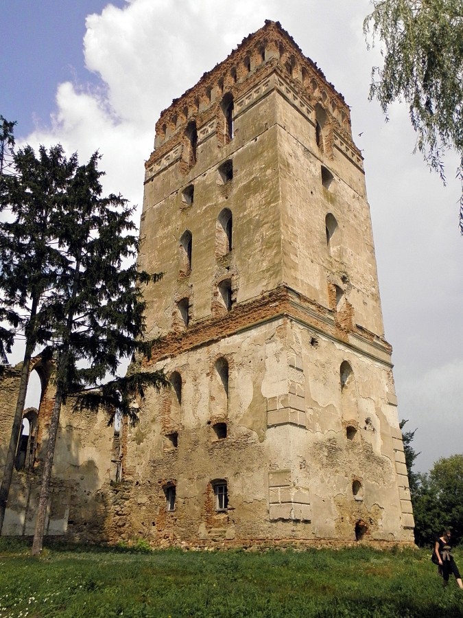 Четыре крепости за уикенд: тур выходного дня из Киева