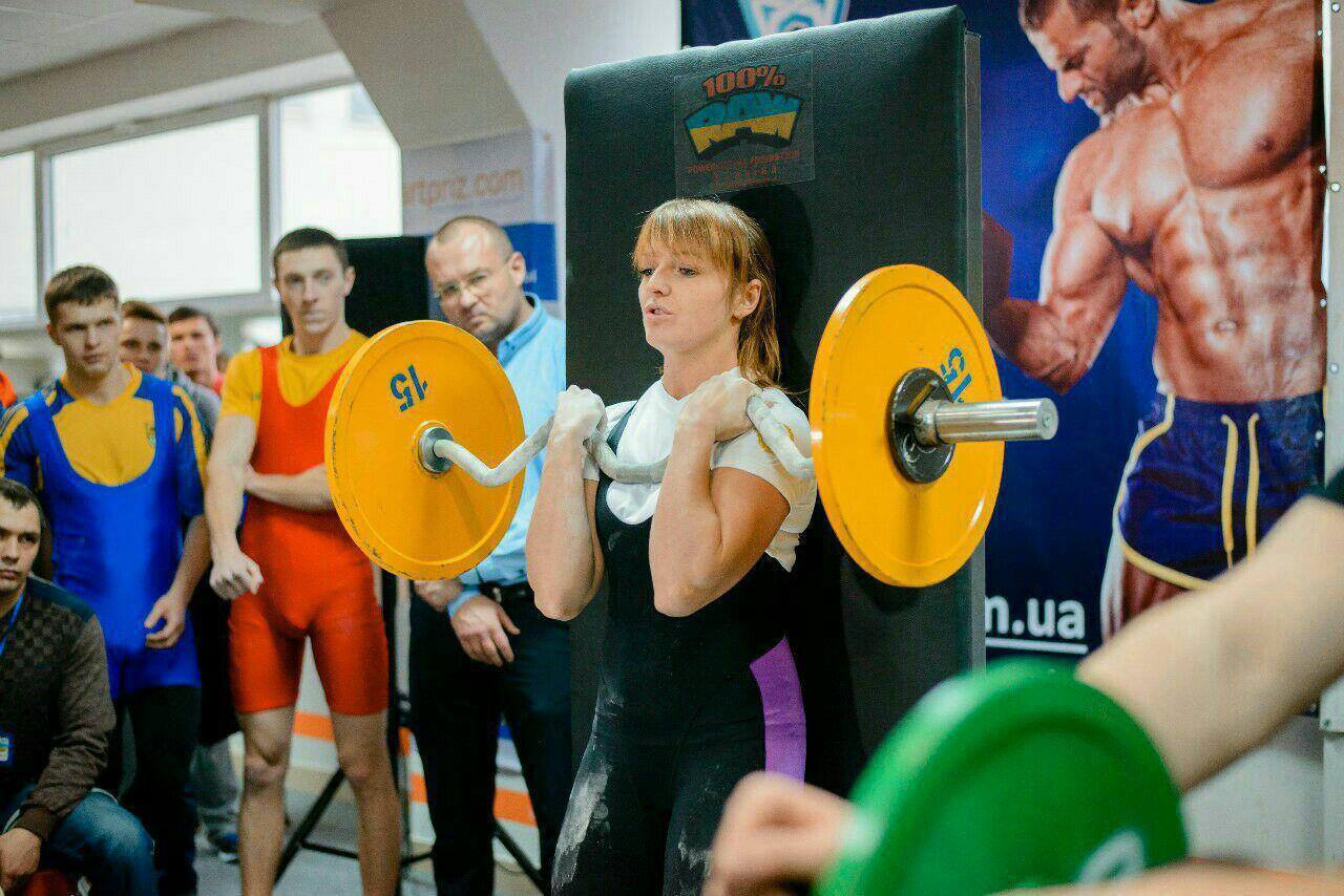 55 на біцепс: &quot;коп&quot; з Харкова встановила новий рекорд світу з пауерліфтингу
