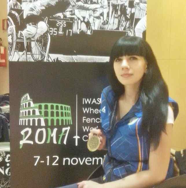 Скандал в Харькове с пандусом для паралимпийской медалистки получил продолжение