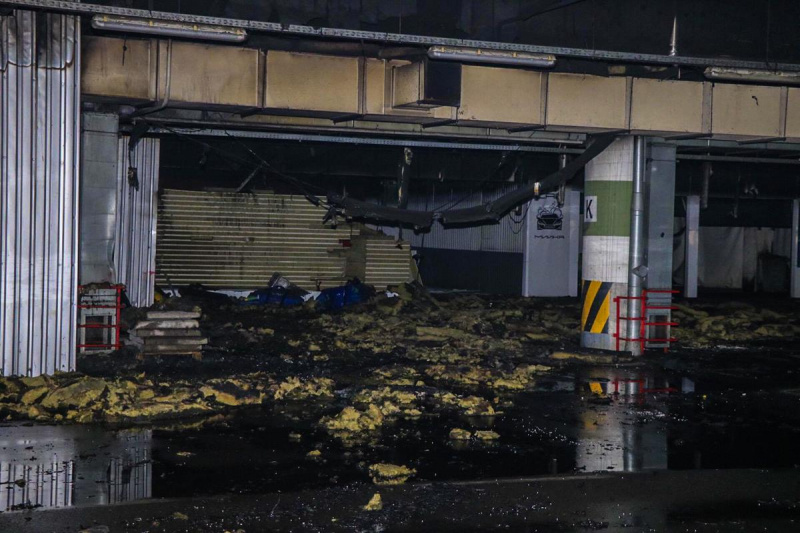 В Киеве произошел пожар в популярном гипермаркете: появились подробности инцидента