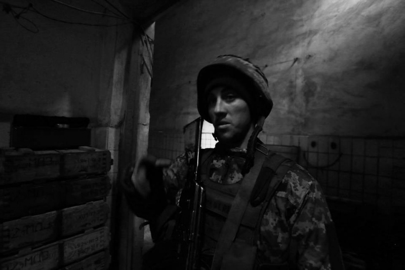 Бездомні коти і повна розруха: в мережі показали фото авдіївської "промки"