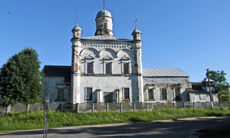 Куди поїхати на вихідні у березні: весняний Кременець, перші проліски і затишний Дрогобич