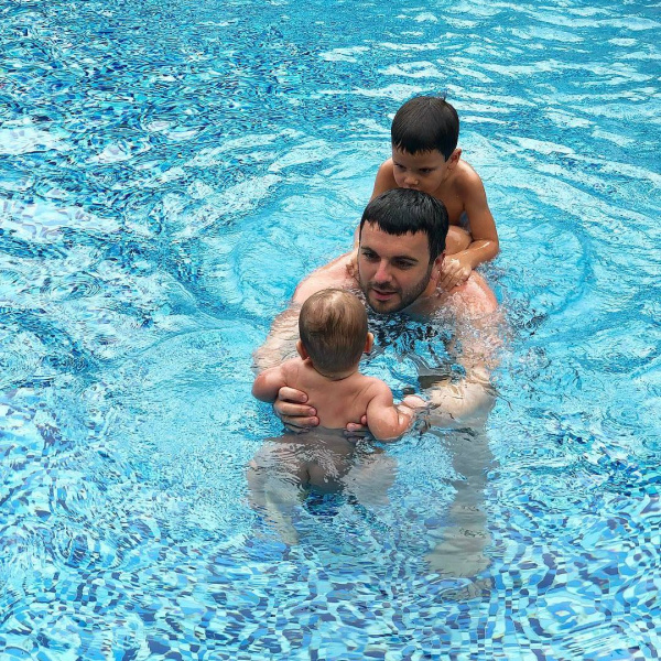 Бэби-бум: украинские звезды, ставшие родителями в 2017 году