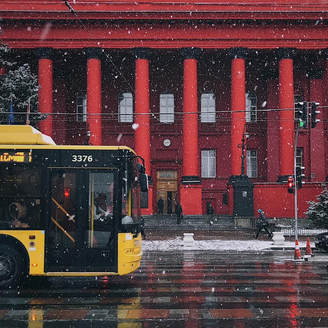 Біліше білого: казкові фото засніженого Києва
