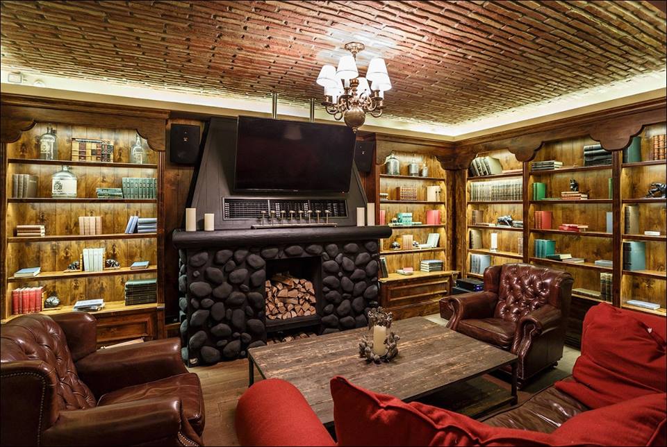 "Ничего не меняется": блогер рассказал о "Пшонка-стайле" современной политической элиты